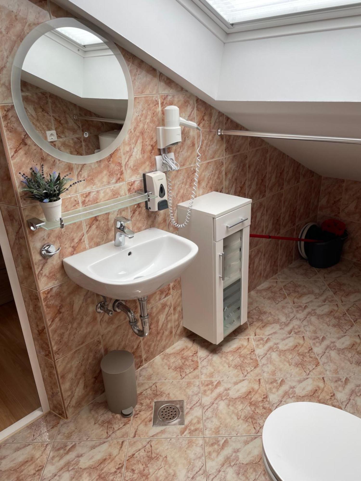 Casa Estancia Studio Apartment Njivice Exterior photo